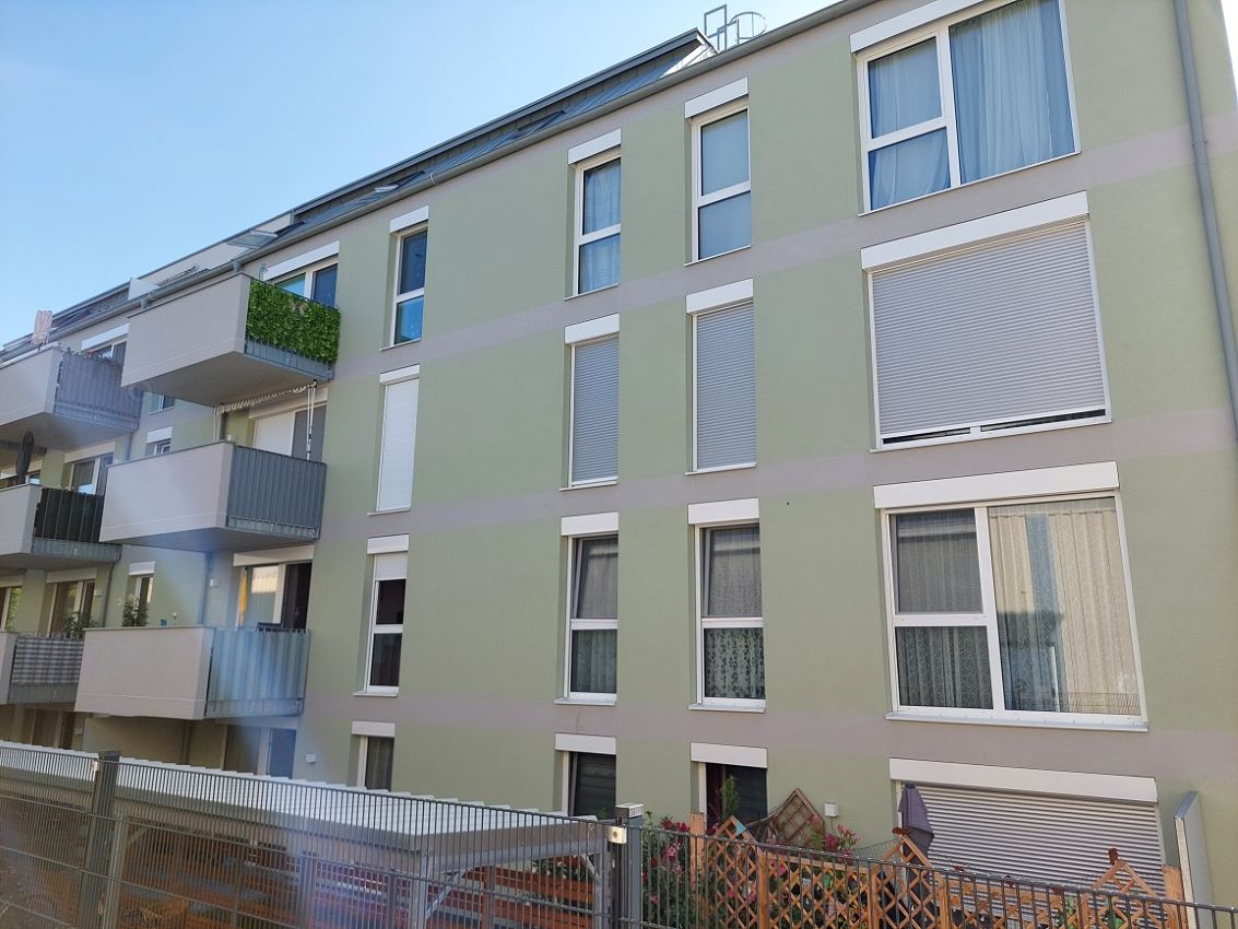 MaiFen GmbH - Fenster- u. Sonnenschutztechnik 7 Schaechte mit Rollladen